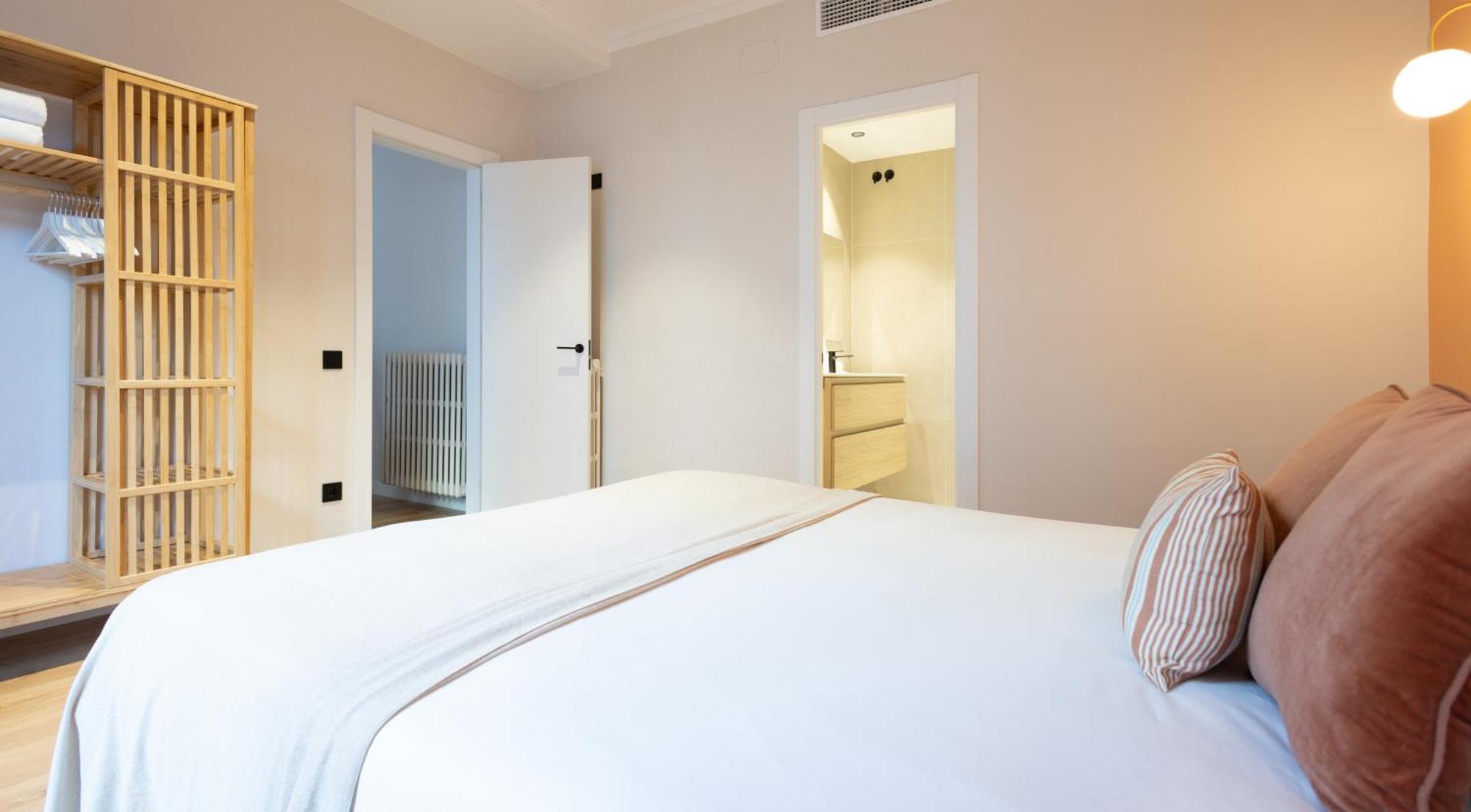 Stay U-Nique Apartments Balmes II برشلونة المظهر الخارجي الصورة